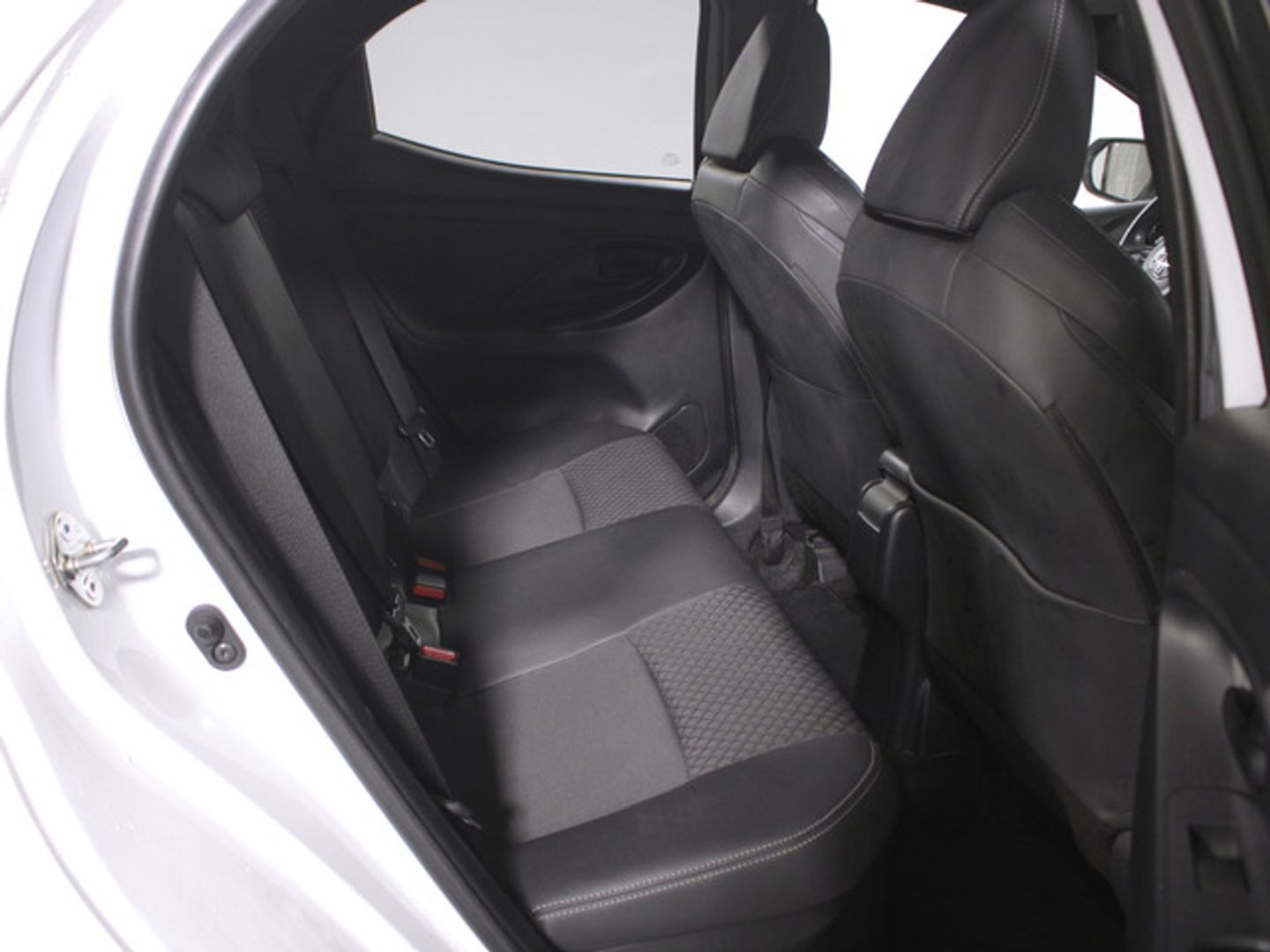 Toyota Yaris 120H Style 85 kW (116 CV)