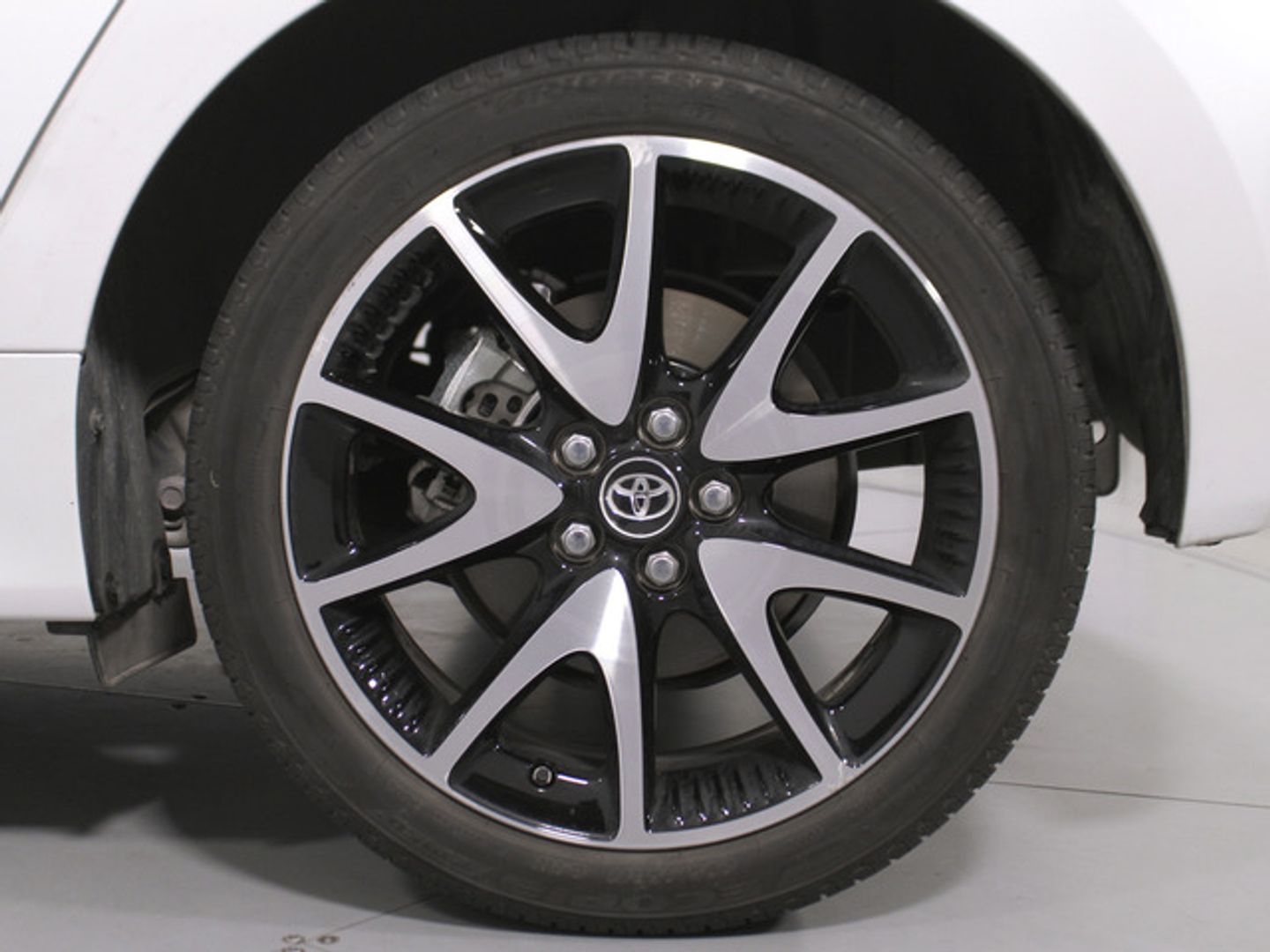 Toyota Yaris 120H Style 85 kW (116 CV)