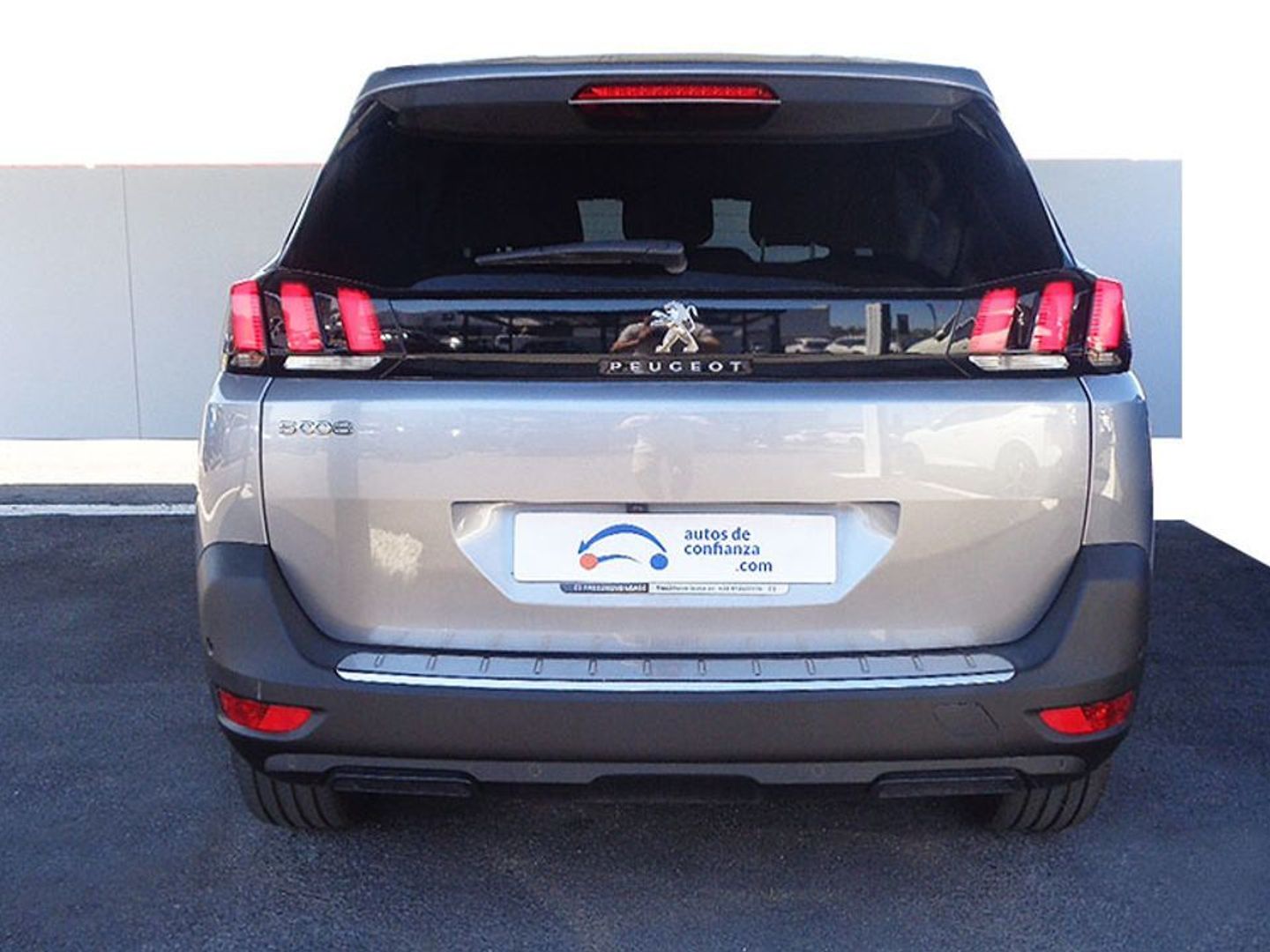 Peugeot 5008 PureTech 130 S&S Allure Pack 96 kW (130 CV)