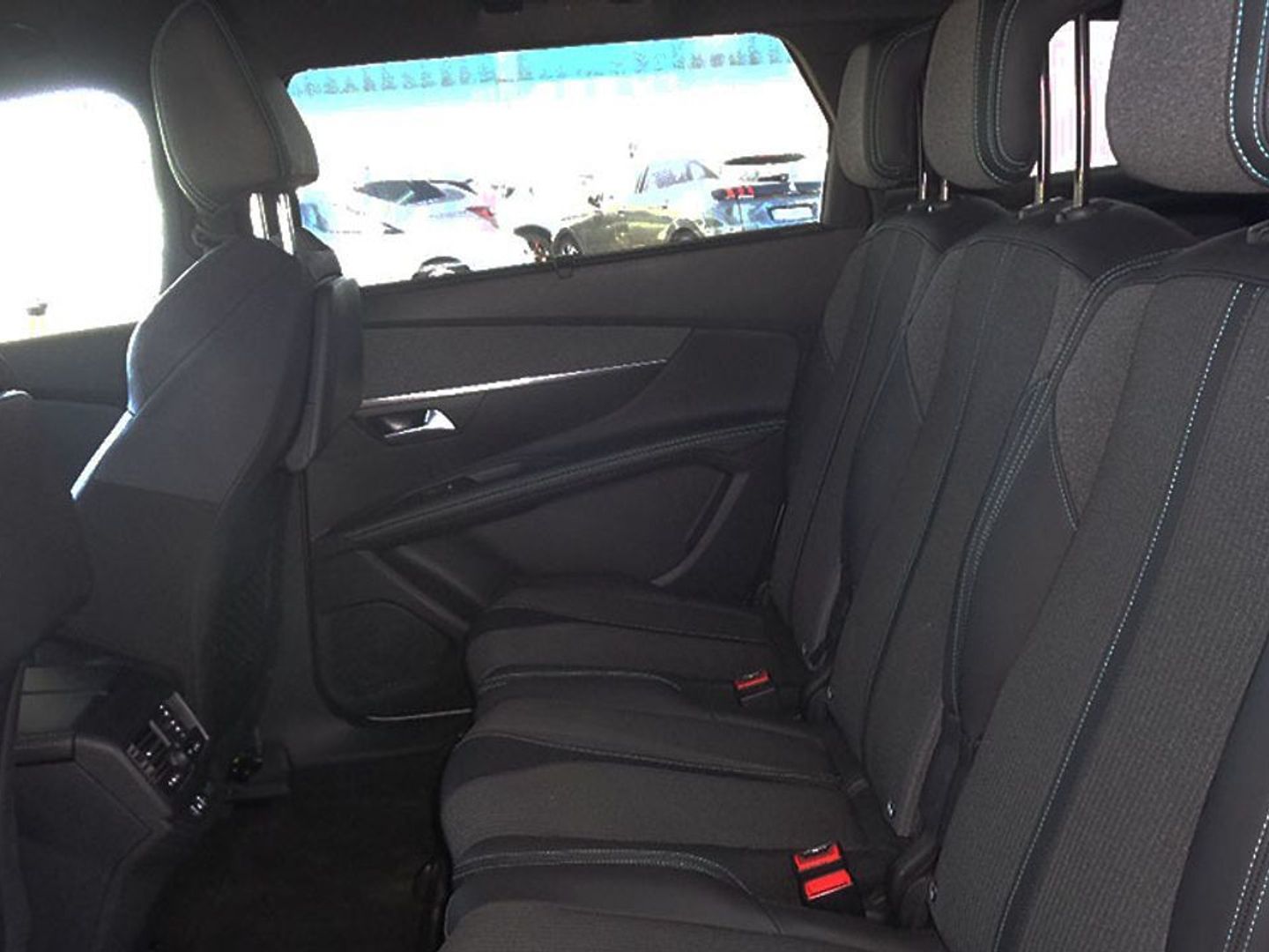 Peugeot 5008 PureTech 130 S&S Allure Pack 96 kW (130 CV)