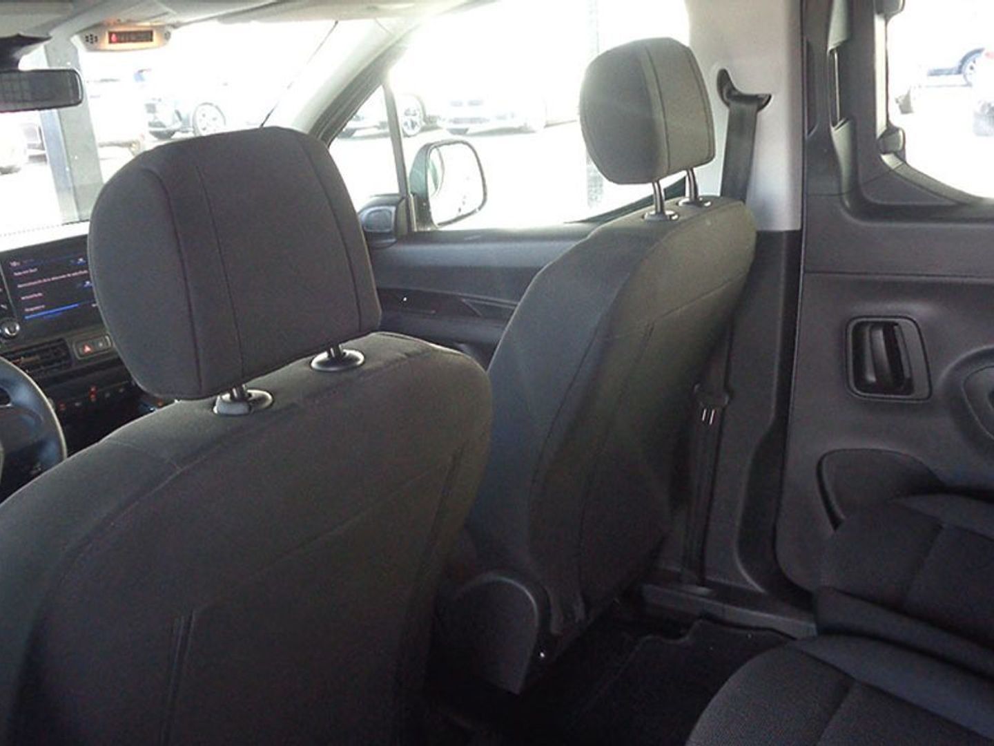 Peugeot Rifter Active Pack Business BlueHDi 73 kW (100 CV)