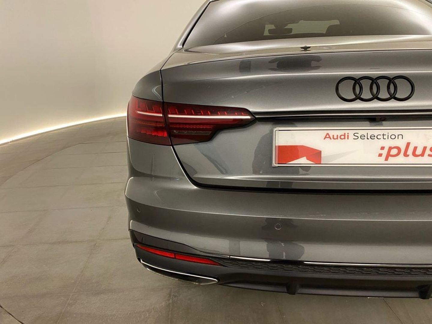 Audi A4 Black line 35 TDI 120 kW (163 CV) S tronic