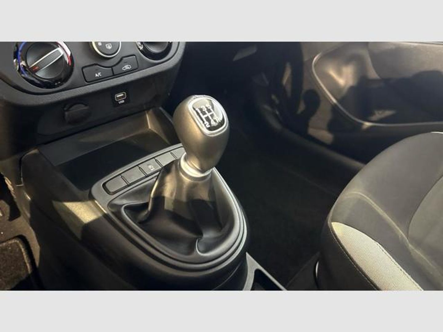 Hyundai i10 1.0 Klass 49 kW (67 CV)