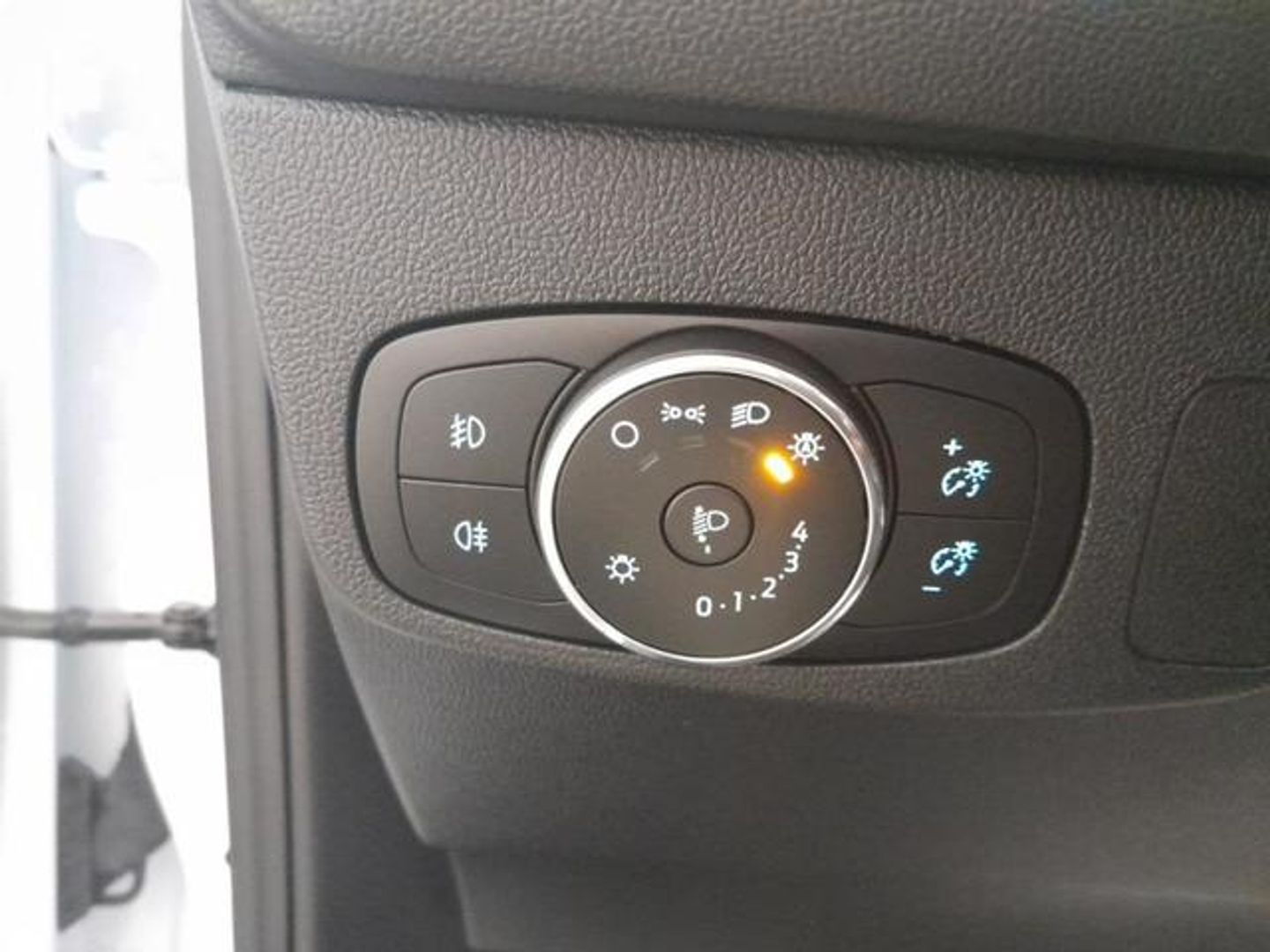 Ford Focus 1.5 Ecoblue Active X Auto 88 kW (120 CV)