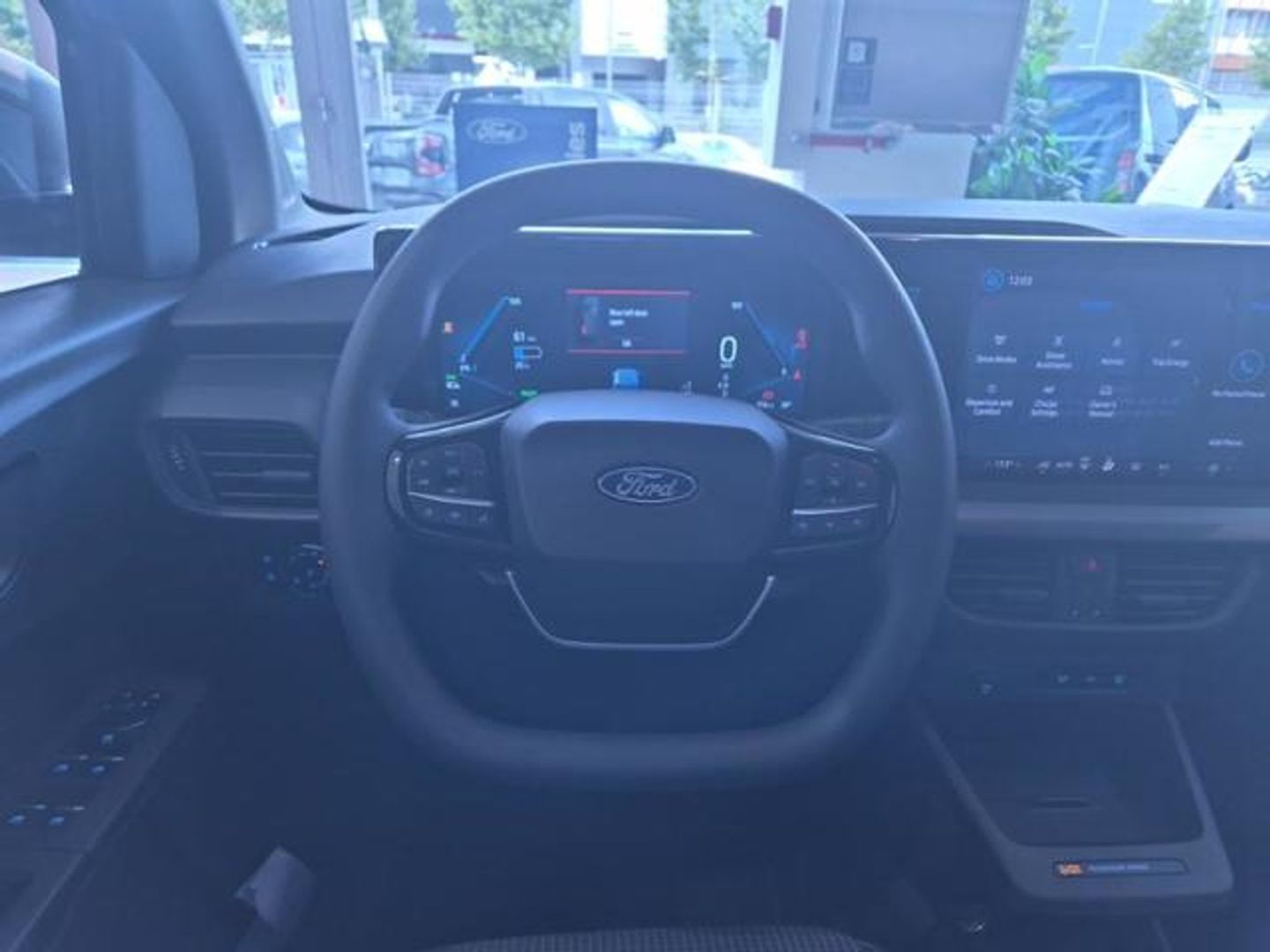 Ford Tourneo Courier BEV 43,5kWh Trend Auto 100 kW (136 CV)