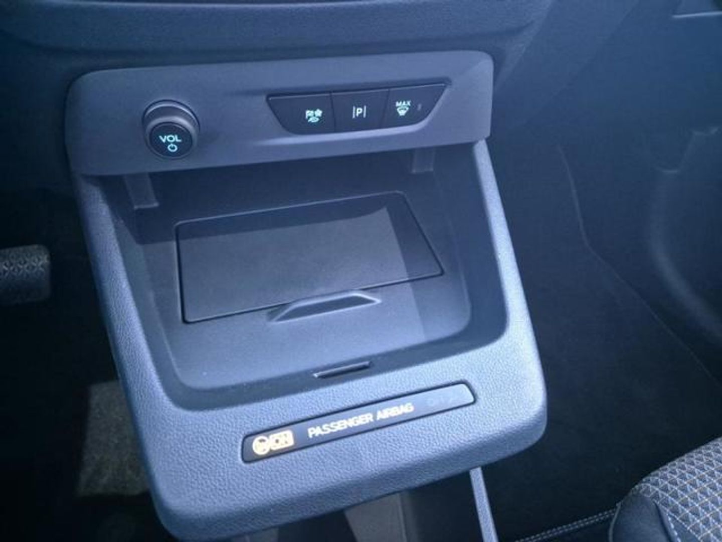 Ford Tourneo Courier BEV 43,5kWh Trend Auto 100 kW (136 CV)