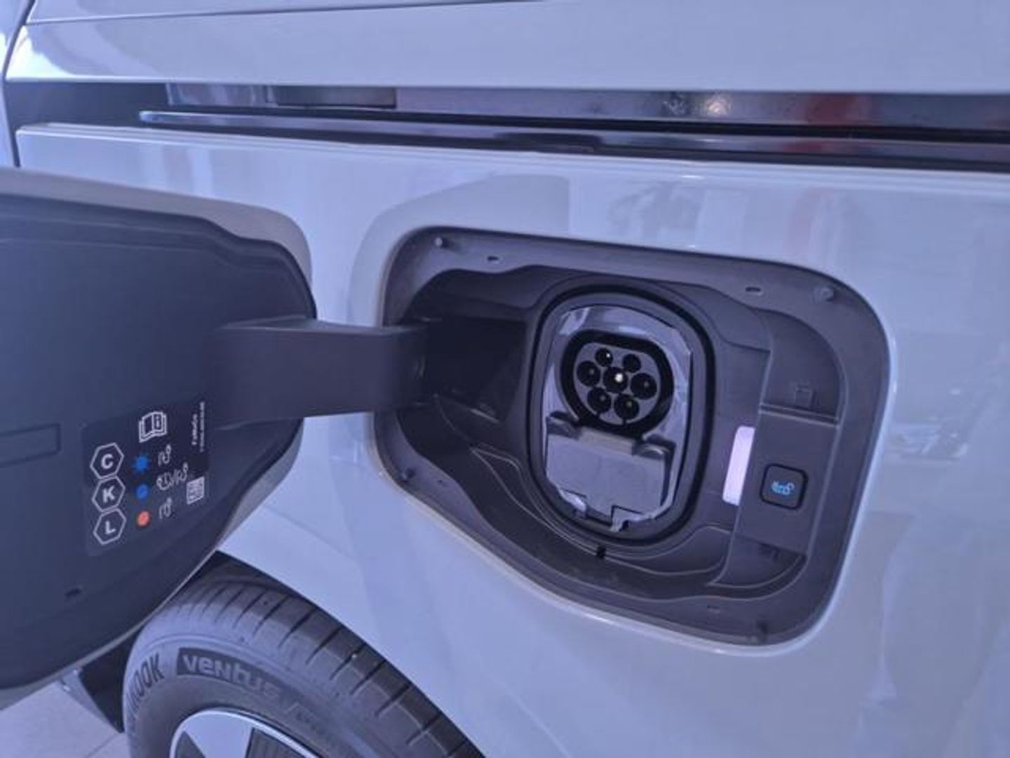 Ford Tourneo Courier BEV 43,5kWh Trend Auto 100 kW (136 CV)