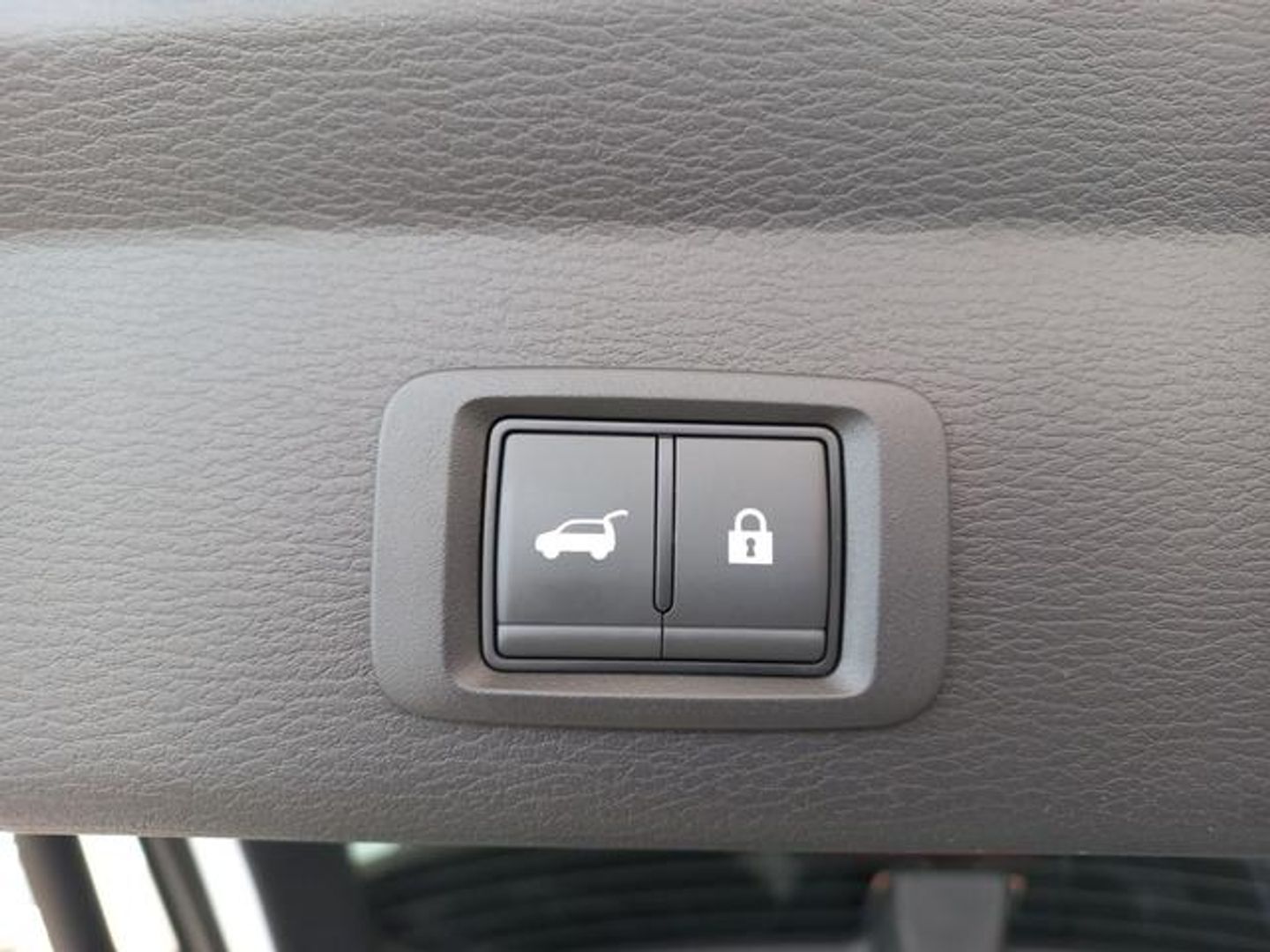 Mitsubishi Outlander 2.4 PHEV Kaiteki+ 4WD Auto 225 kW (306 CV)
