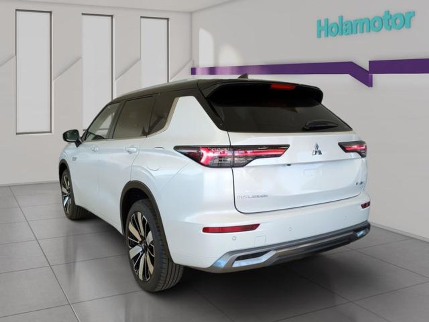 Mitsubishi Outlander 2.4 PHEV Kaiteki+ 4WD Auto 225 kW (306 CV)