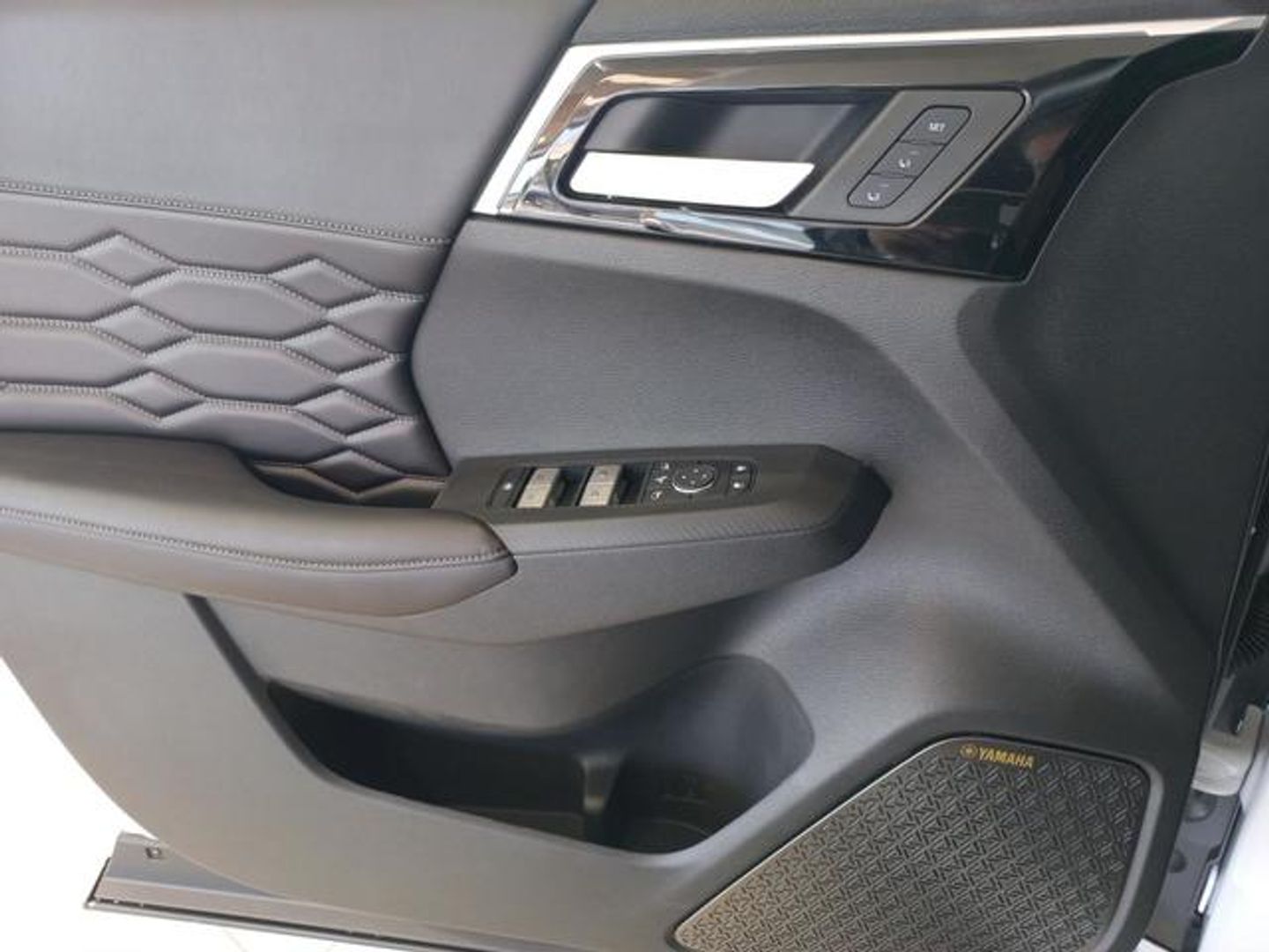 Mitsubishi Outlander 2.4 PHEV Kaiteki+ 4WD Auto 225 kW (306 CV)