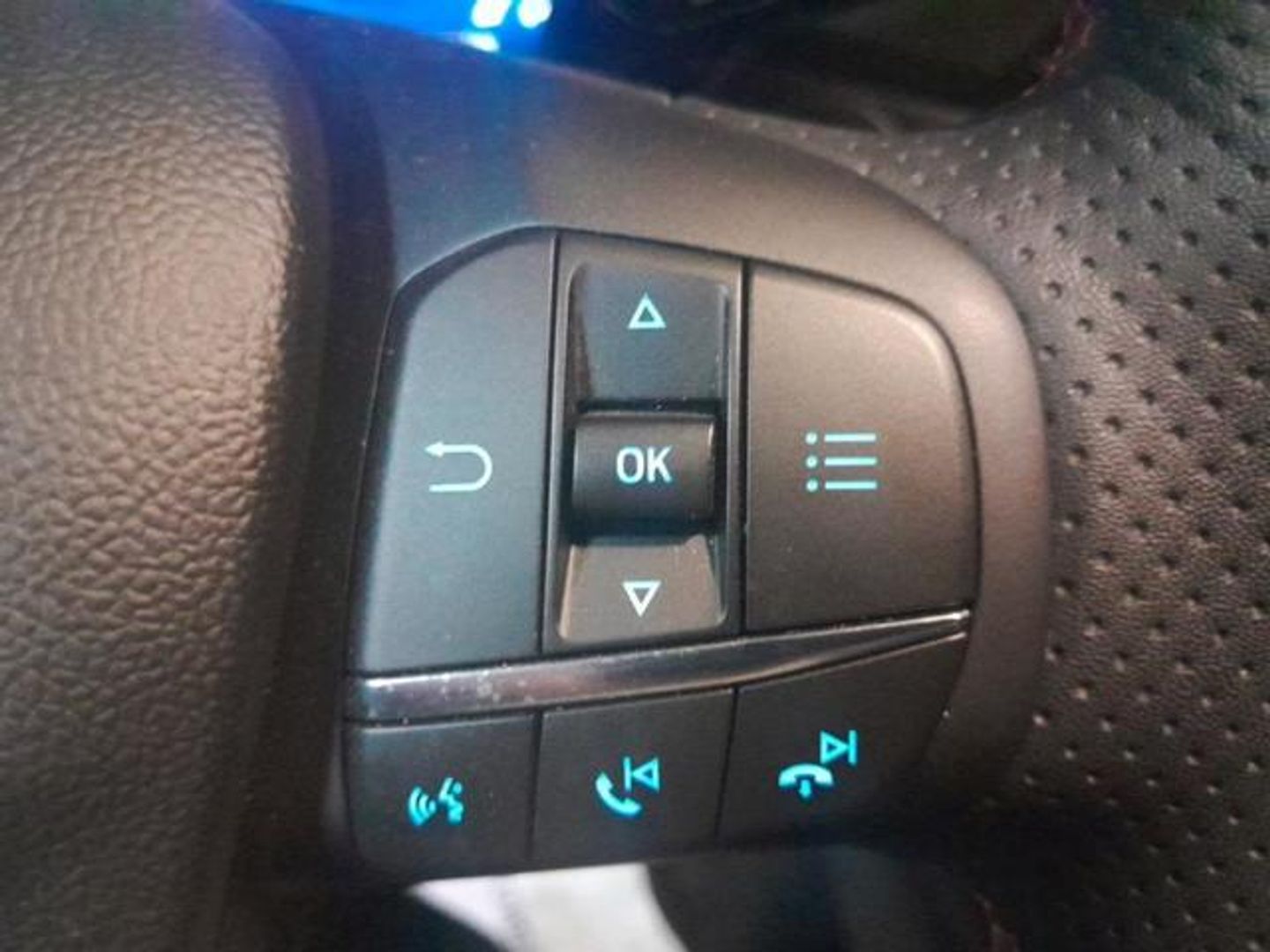 Ford Kuga 2.5 Duratec FHEV ST-Line X 4x2 Auto 140 kW (190 CV)