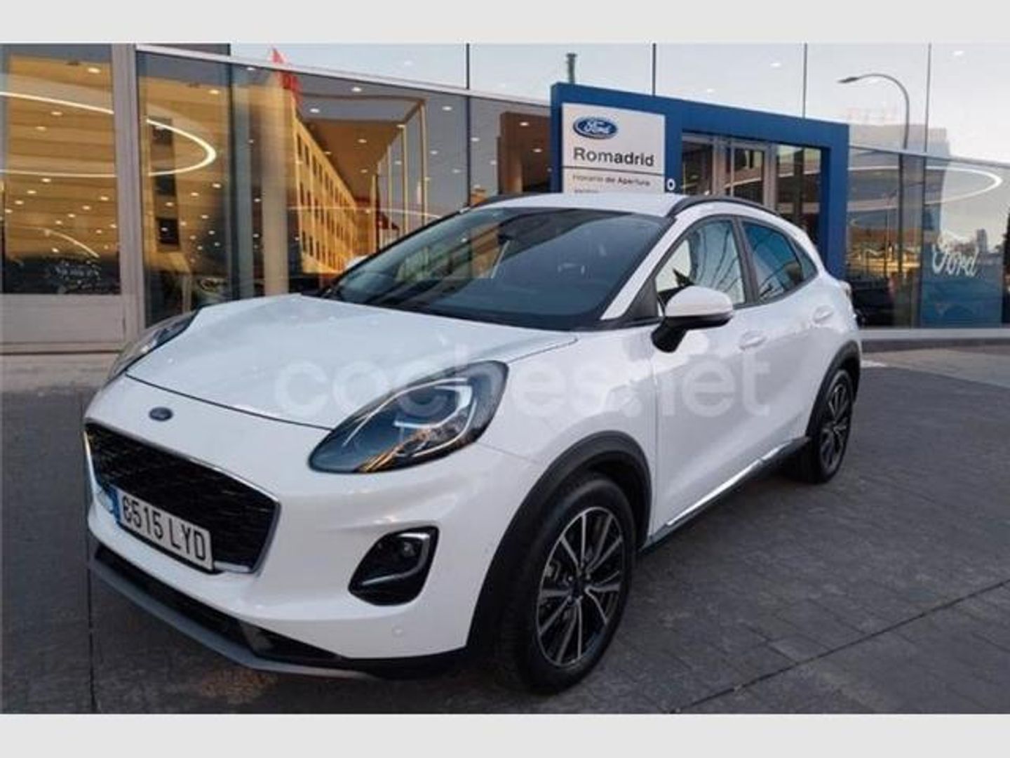 Ford Puma 1.0 EcoBoost MHEV Titanium Design 92 kW (125 CV) Blanco SUV