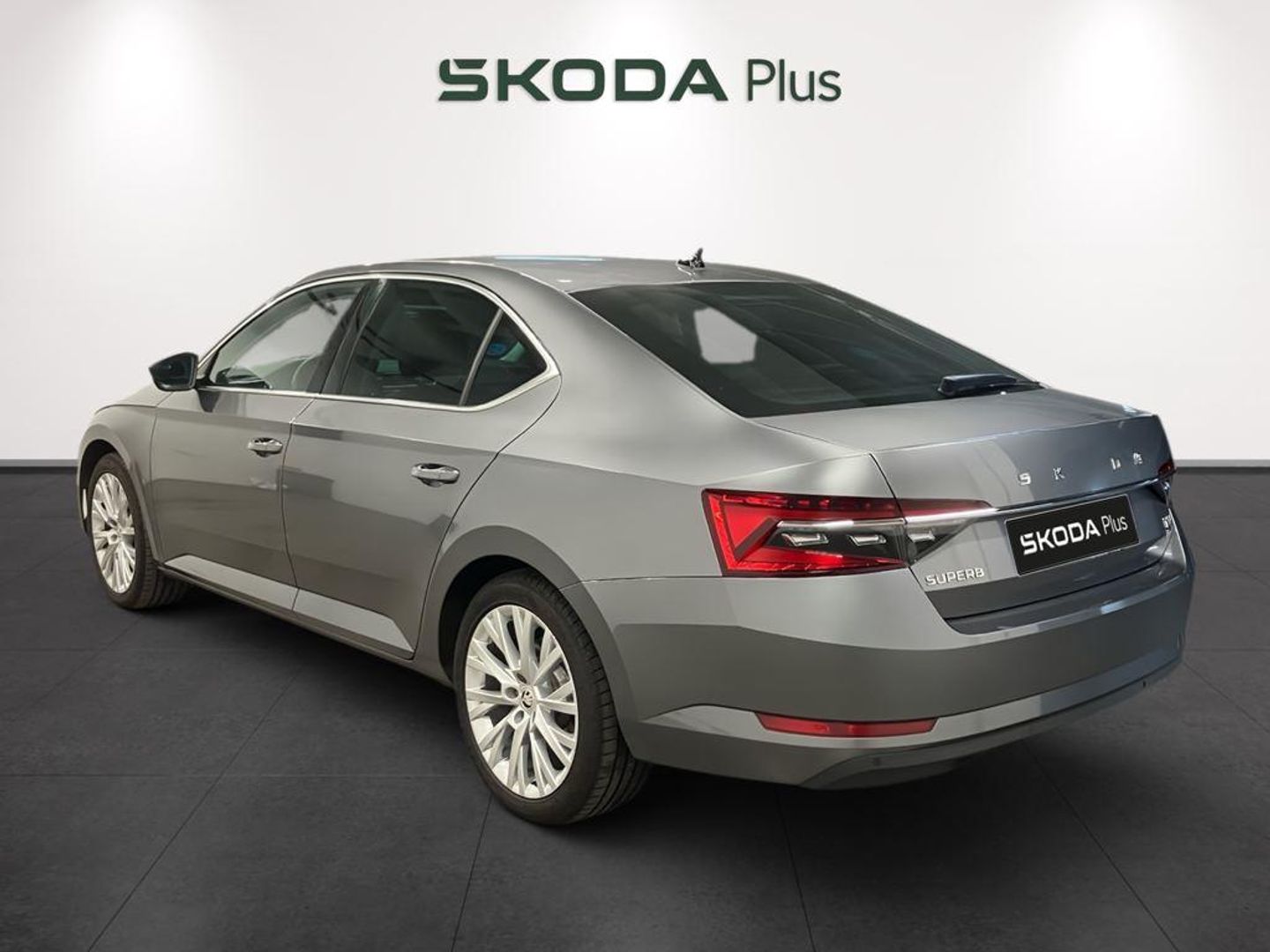Skoda Superb 1.4 TSI iV P-HEV Style DSG 160 kW (218 CV)