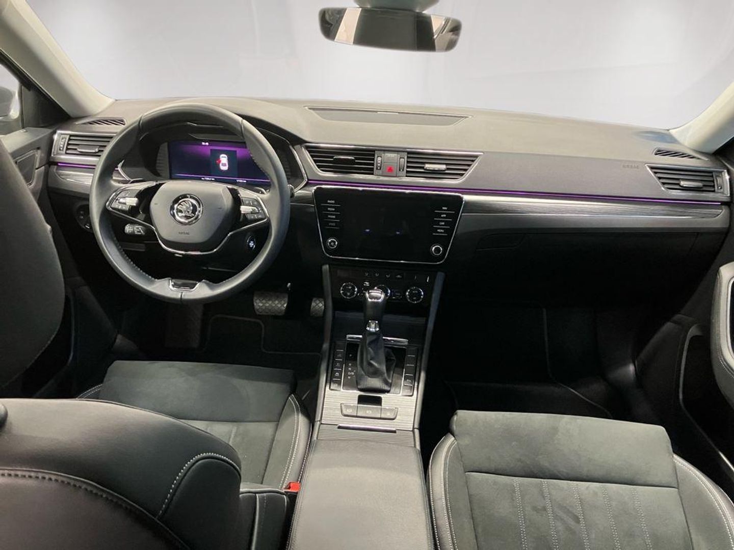 Skoda Superb 1.4 TSI iV P-HEV Style DSG 160 kW (218 CV)