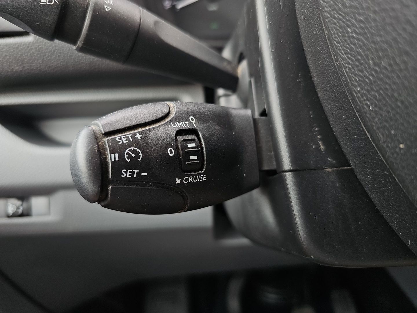Peugeot Expert Furgon BlueHDi 120 S&S Pro Standard 88 kW (120 CV)