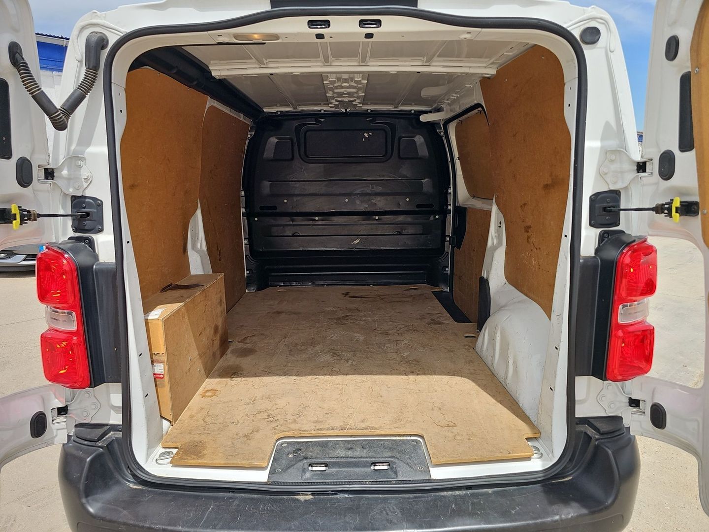 Peugeot Expert Furgon BlueHDi 120 S&S Pro Standard 88 kW (120 CV)