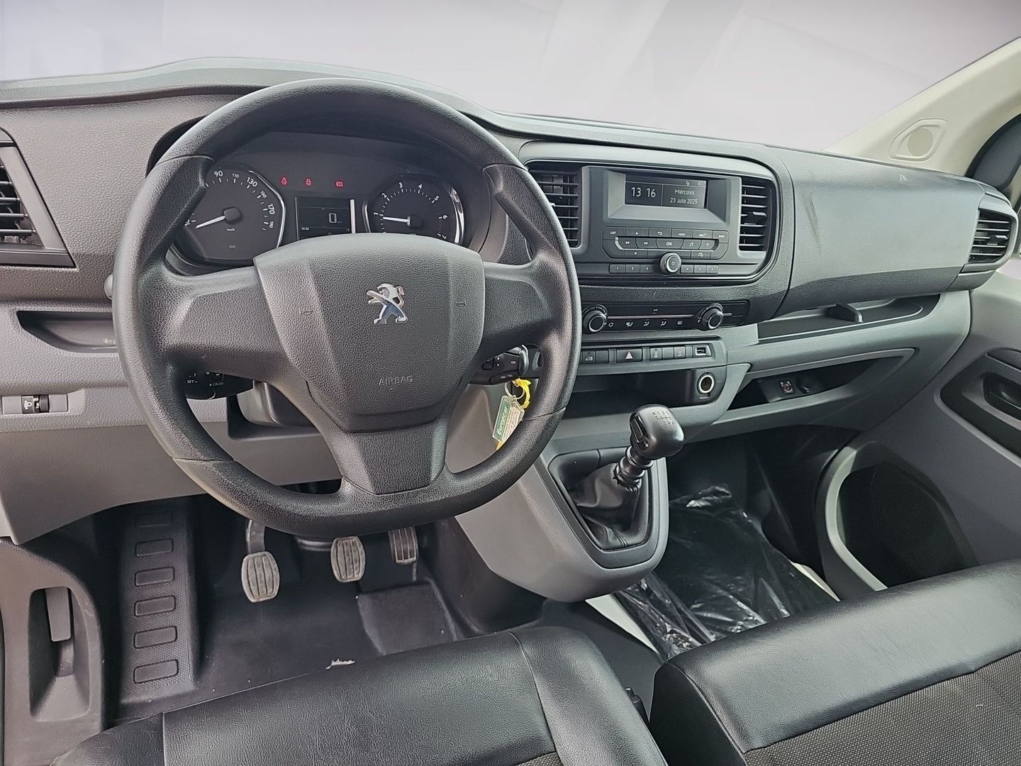 Peugeot Expert Furgon BlueHDi 120 S&S Pro Standard 88 kW (120 CV)