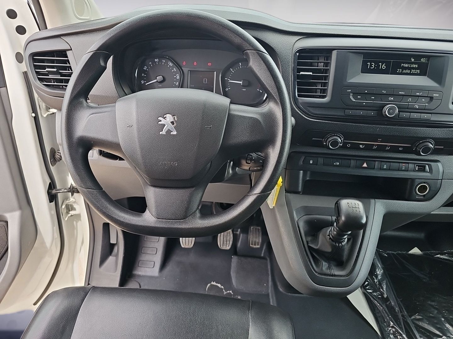 Peugeot Expert Furgon BlueHDi 120 S&S Pro Standard 88 kW (120 CV)