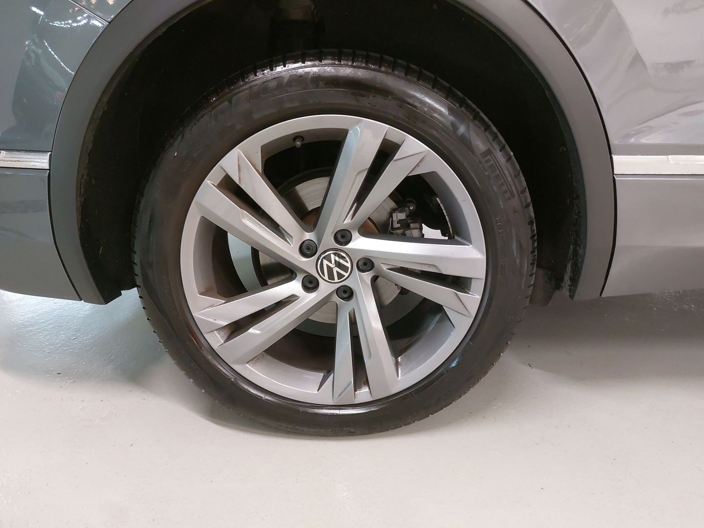 Volkswagen Tiguan Allspace R-Line 2.0 TDI 110 kW (150 CV) DSG