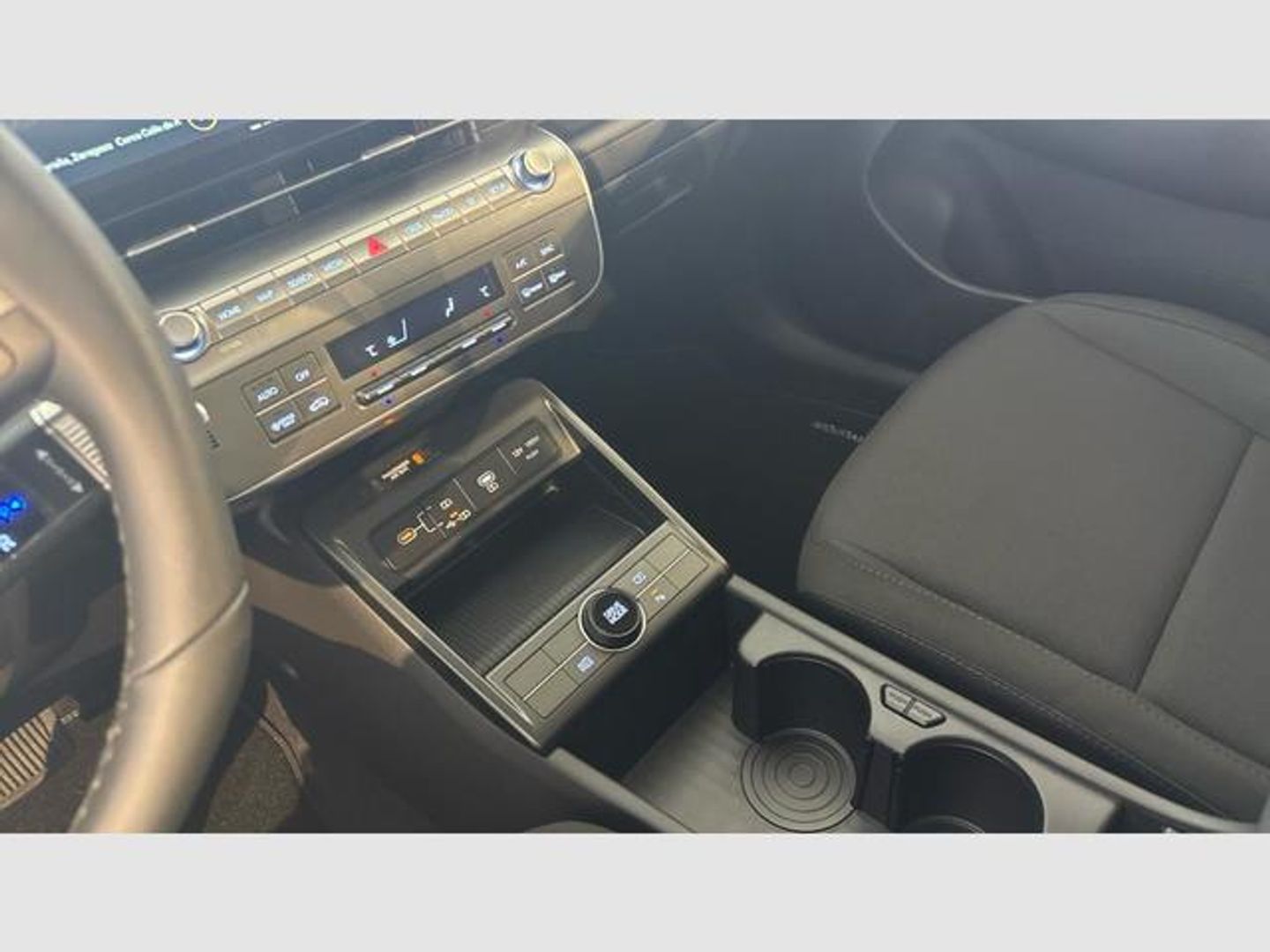 Hyundai Kona 1.6 GDI HEV Maxx DT 95 kW (129 CV)
