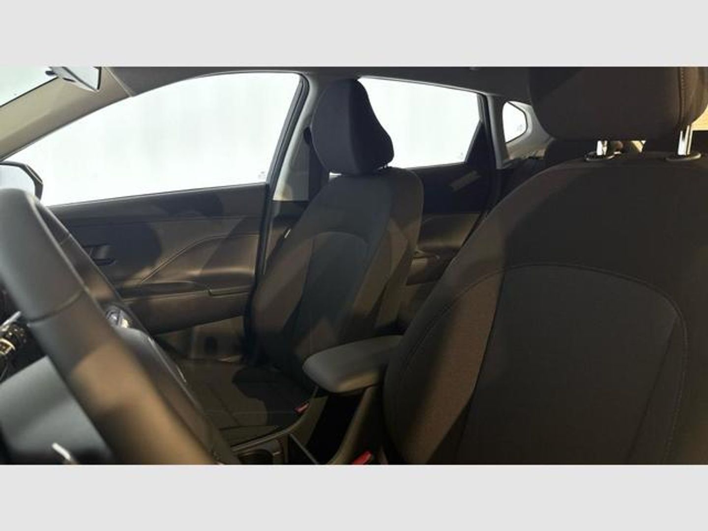 Hyundai Kona 1.6 GDI HEV Maxx DT 95 kW (129 CV)