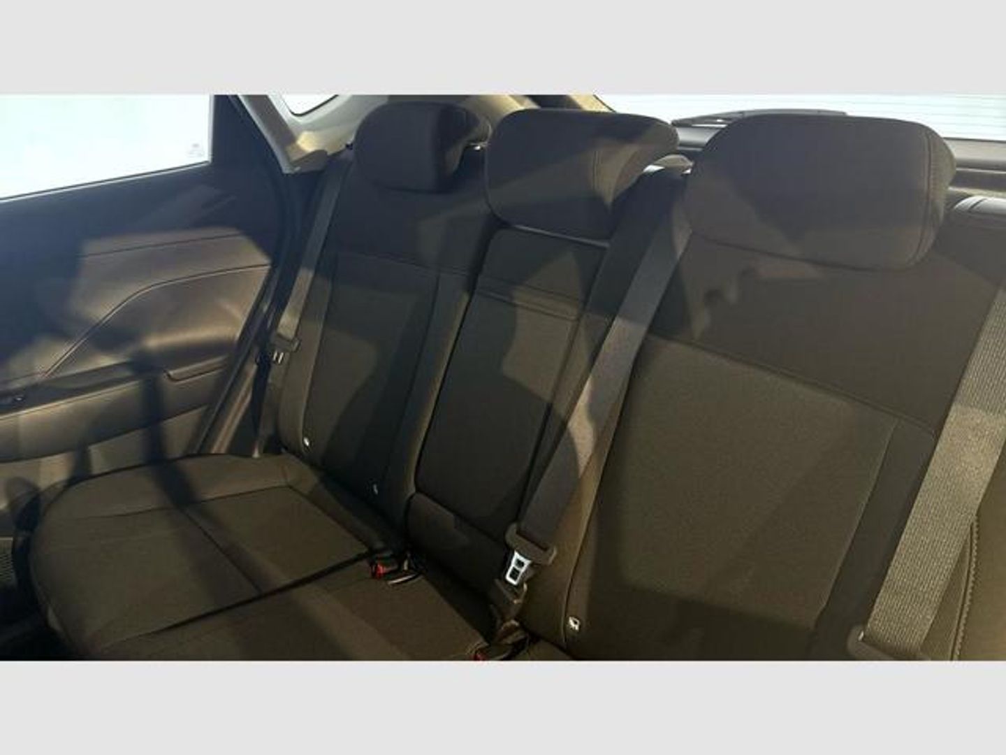 Hyundai Kona 1.6 GDI HEV Maxx DT 95 kW (129 CV)