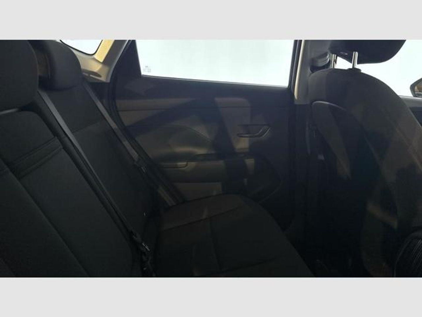 Hyundai Kona 1.6 GDI HEV Maxx DT 95 kW (129 CV)