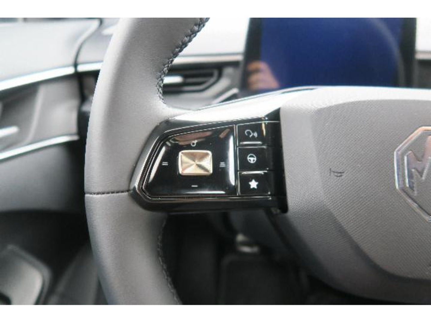 MG MG3 Hybrid+ Luxury 143 kW (195 CV)