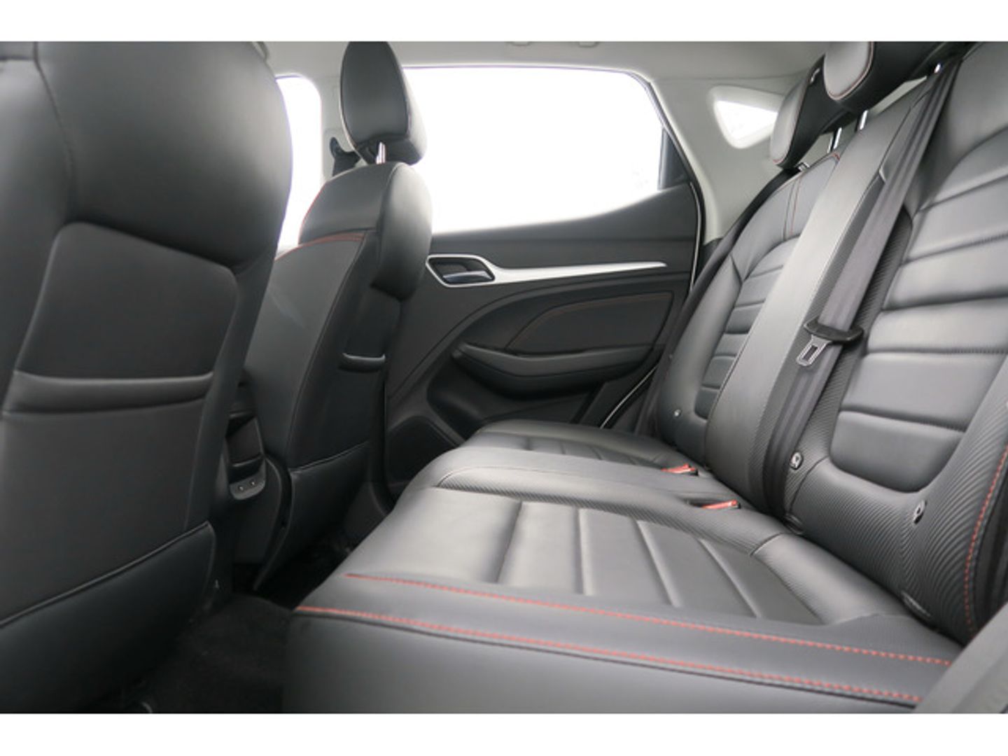 MG ZS 1.5 Luxury 78 kW (106 CV)