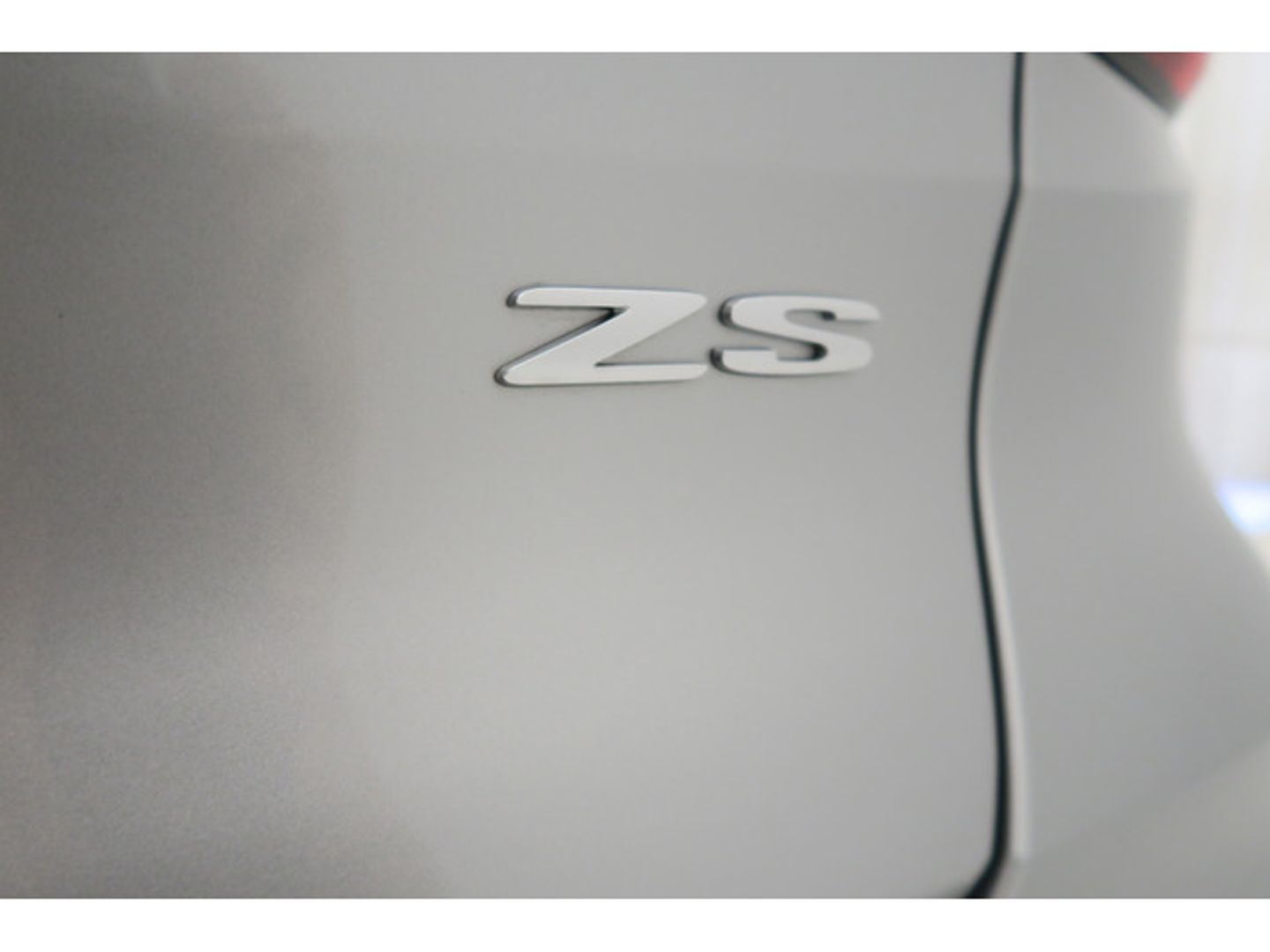 MG ZS 1.5 Luxury 78 kW (106 CV)