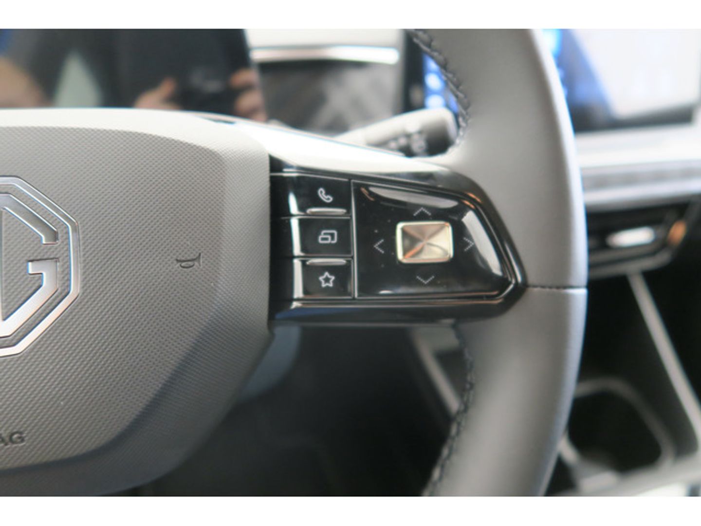 MG MG3 Hybrid+ Luxury 143 kW (195 CV)