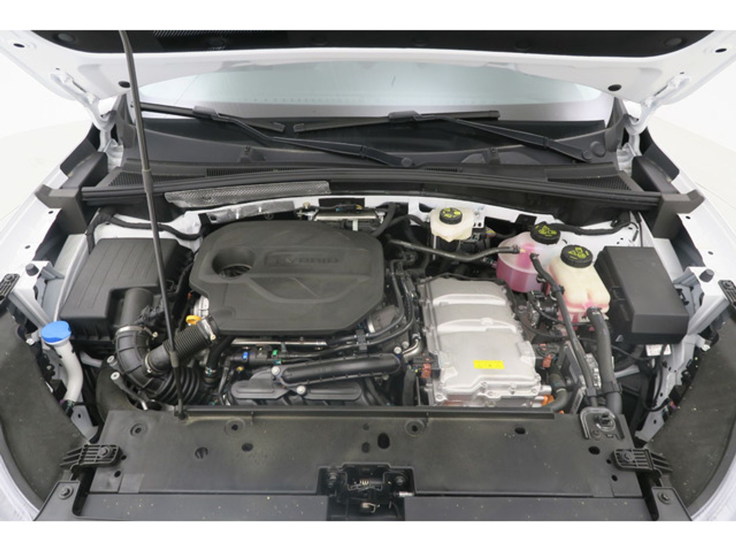 MG ZS 1.5 Hybrid Luxury 145 kW (197 CV)