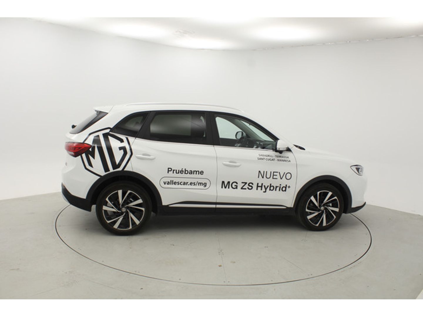 MG ZS 1.5 Hybrid Luxury 145 kW (197 CV)