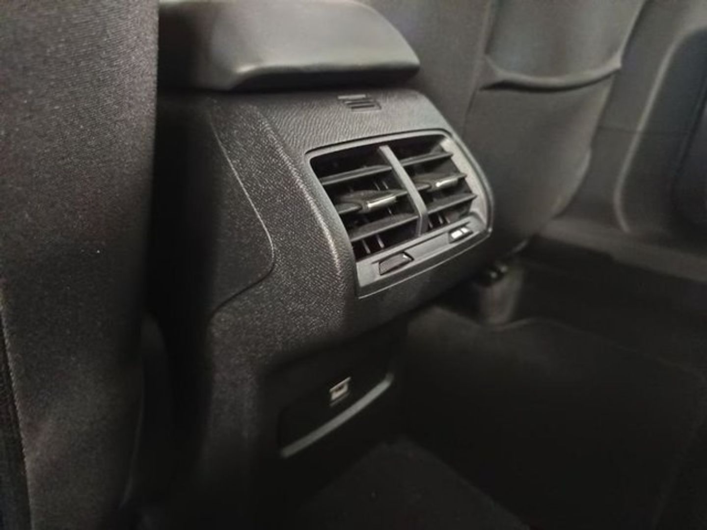 Citroen C4 BlueHDi 130 S&S Plus EAT8 96 kW (131 CV)