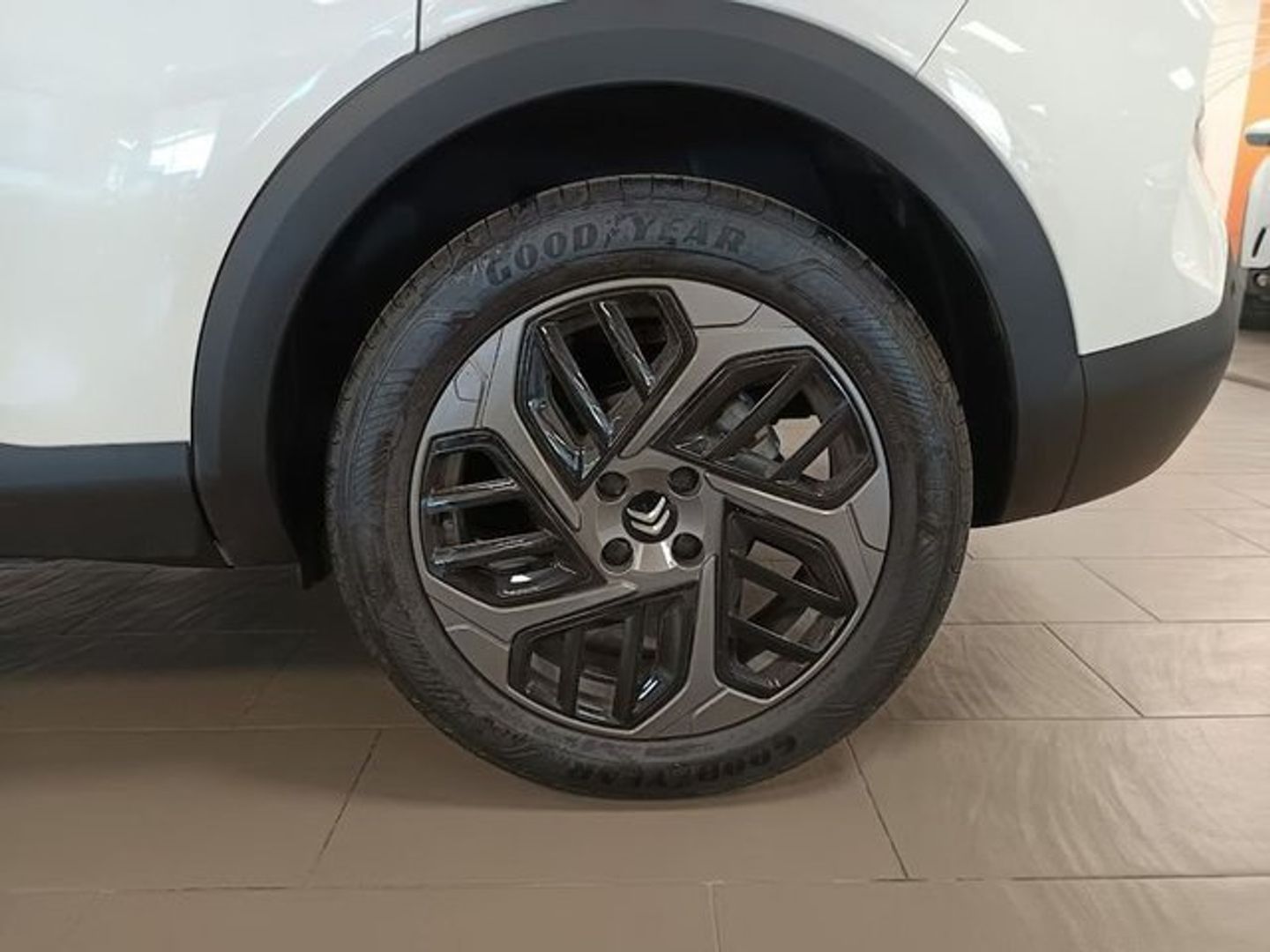 Citroen C4 BlueHDi 130 S&S Plus EAT8 96 kW (131 CV)