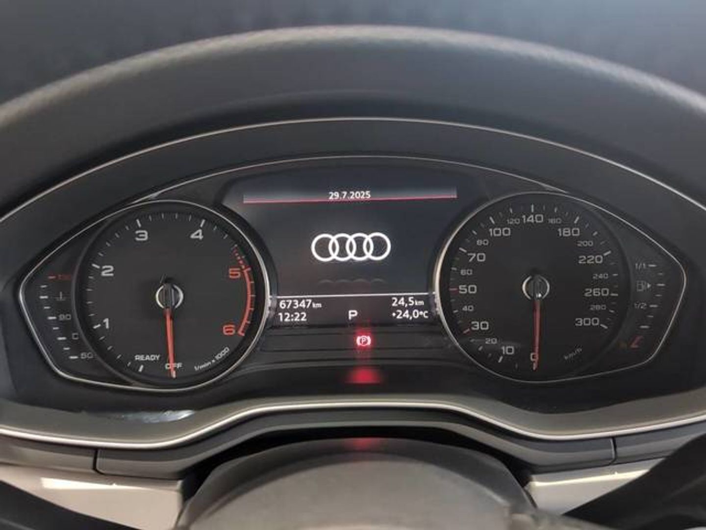 Audi A4 Advanced 30 TDI 100 kW (136 CV) S tronic