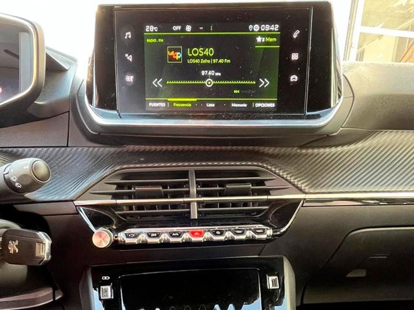 Peugeot 2008 PureTech 100 S&S Allure Pack 75 kW (100 CV)