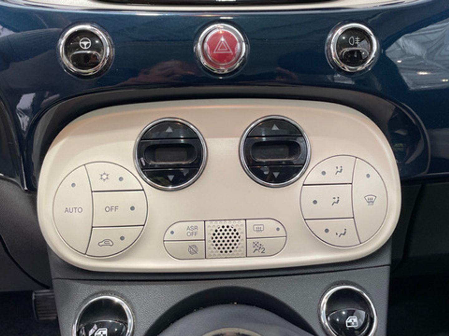 Fiat 500 1.0 Hybrid Dolcevita 51 kW (70 CV)