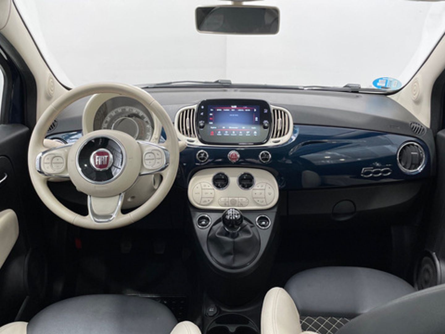 Fiat 500 1.0 Hybrid Dolcevita 51 kW (70 CV)