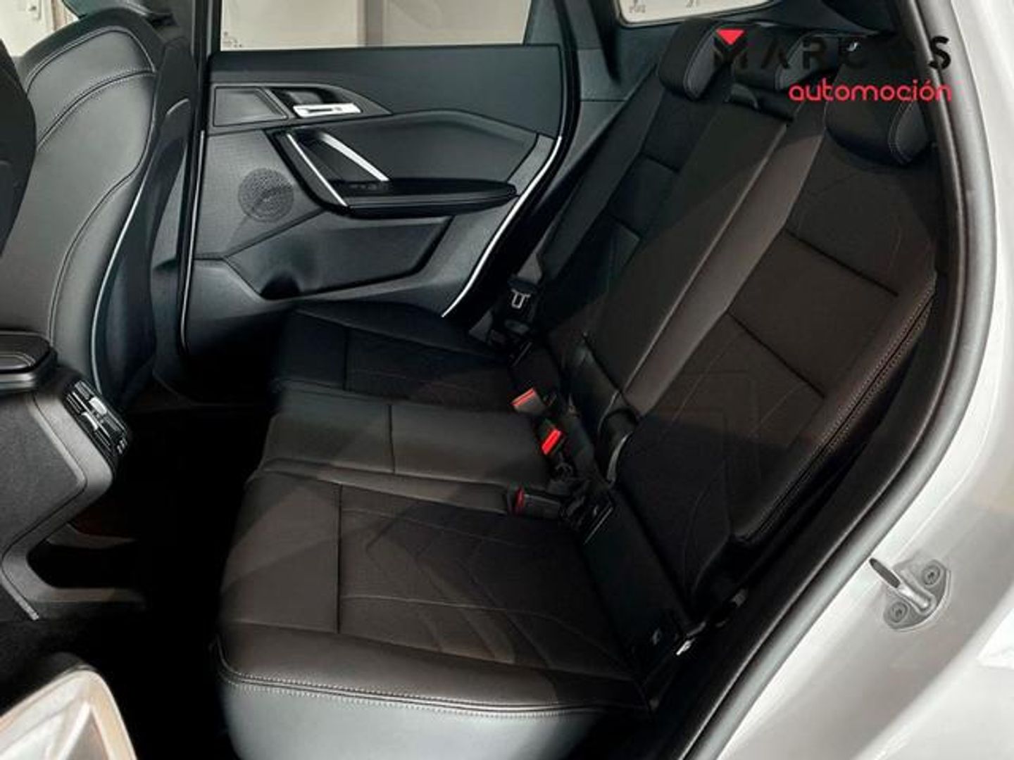 BMW X1 sDrive18i 100 kW (136 CV)