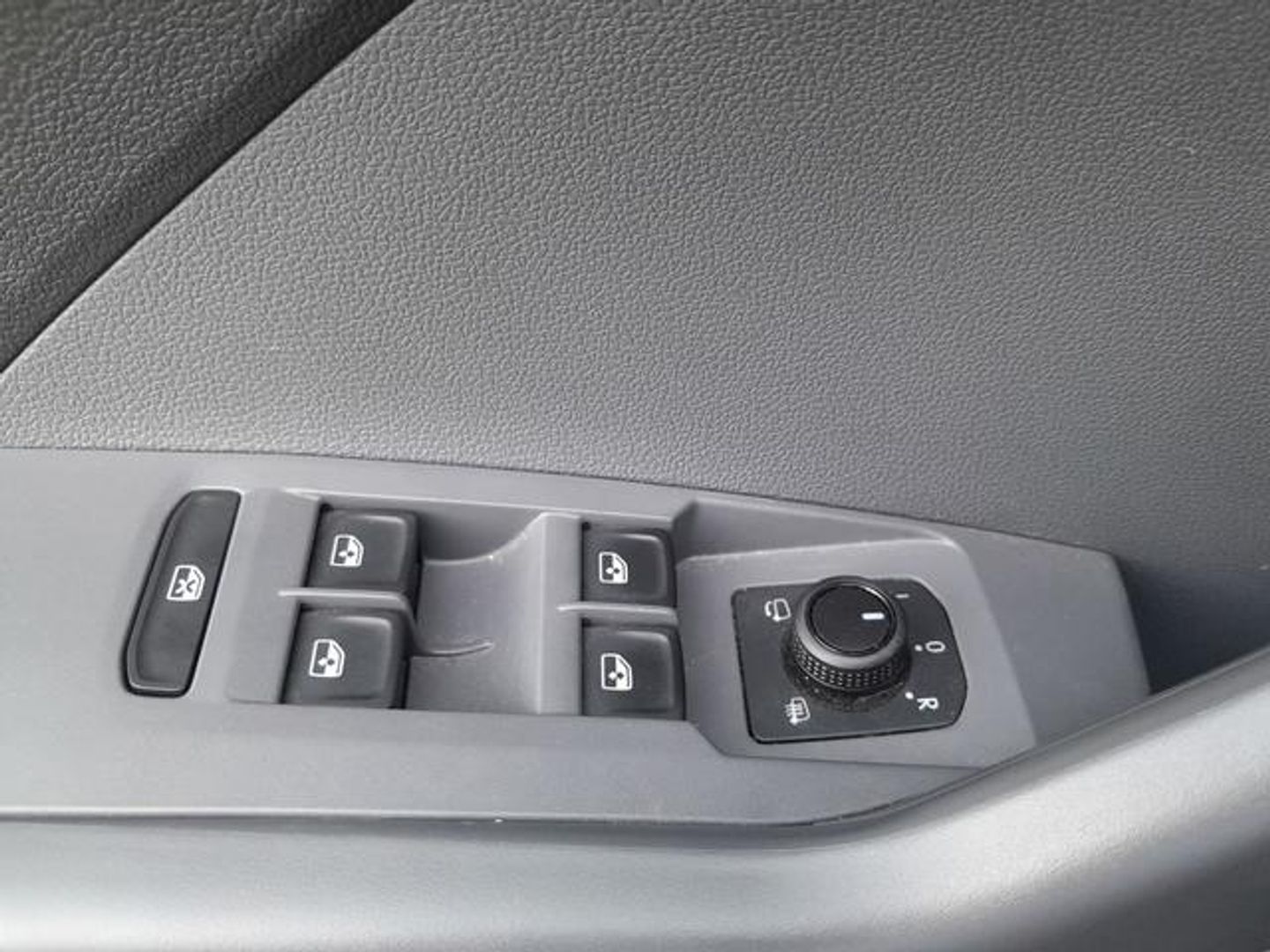 Volkswagen T-Cross Advance 1.0 TSI 70 kW (95 CV)