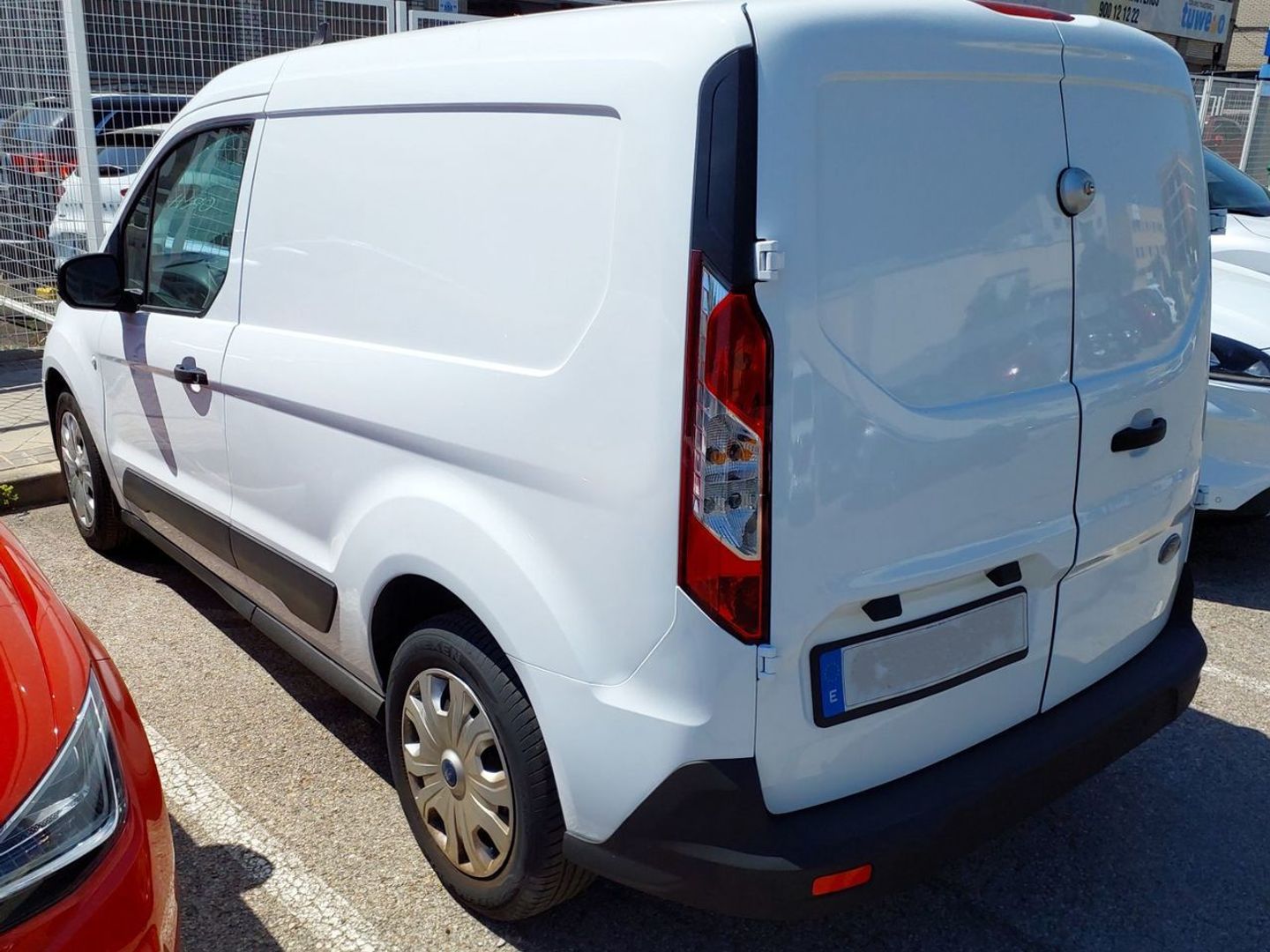 Ford Transit Connect Furgon 1.5 TDCi Trend 200 L1 74 kW (100 CV)