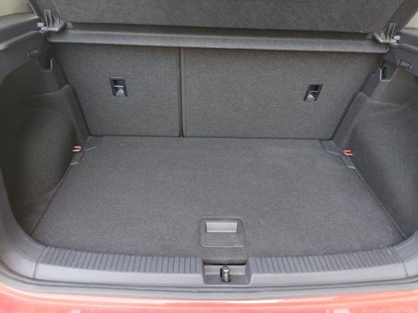Volkswagen T-Cross Advance 1.0 TSI 81 kW (110 CV) DSG