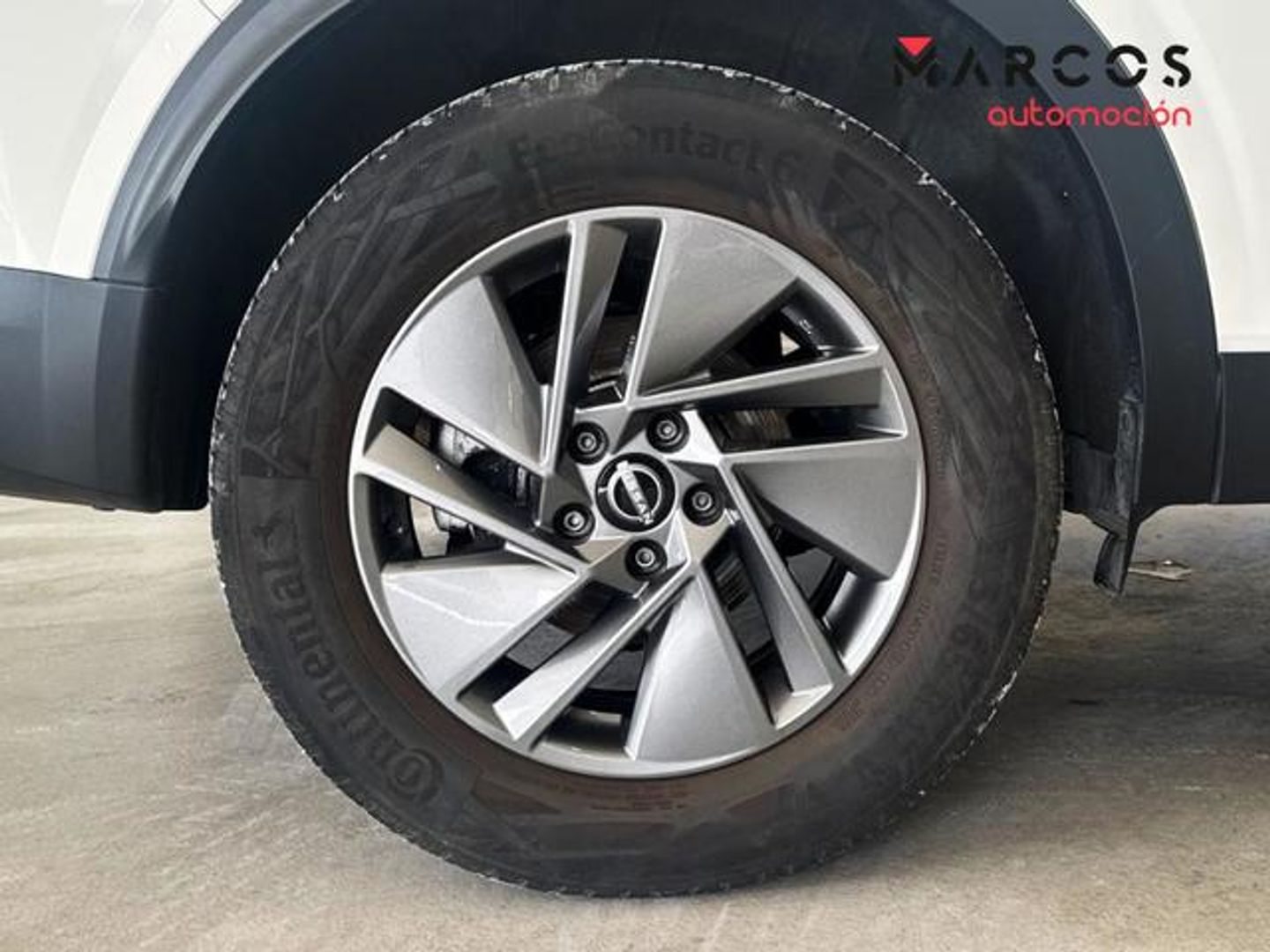 Nissan Qashqai DIG-T 140 mHEV Acenta 4x2 103 kW (140 CV)