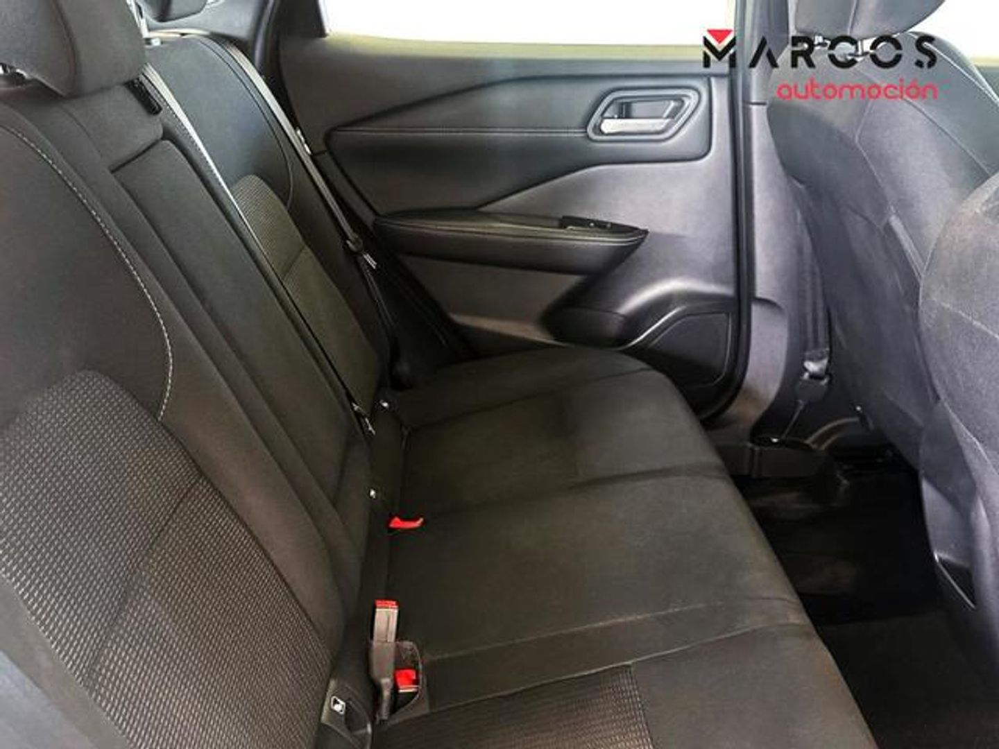 Nissan Qashqai DIG-T 140 mHEV Acenta 4x2 103 kW (140 CV)