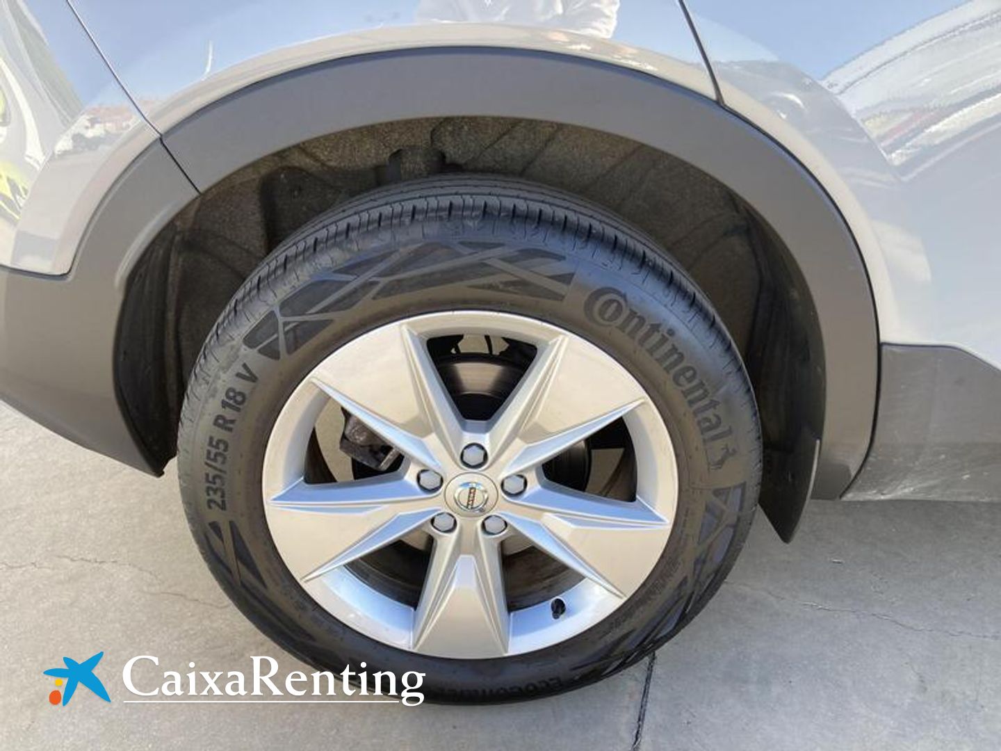 Volvo XC40 B3 G Core Auto 120 kW (163 CV)