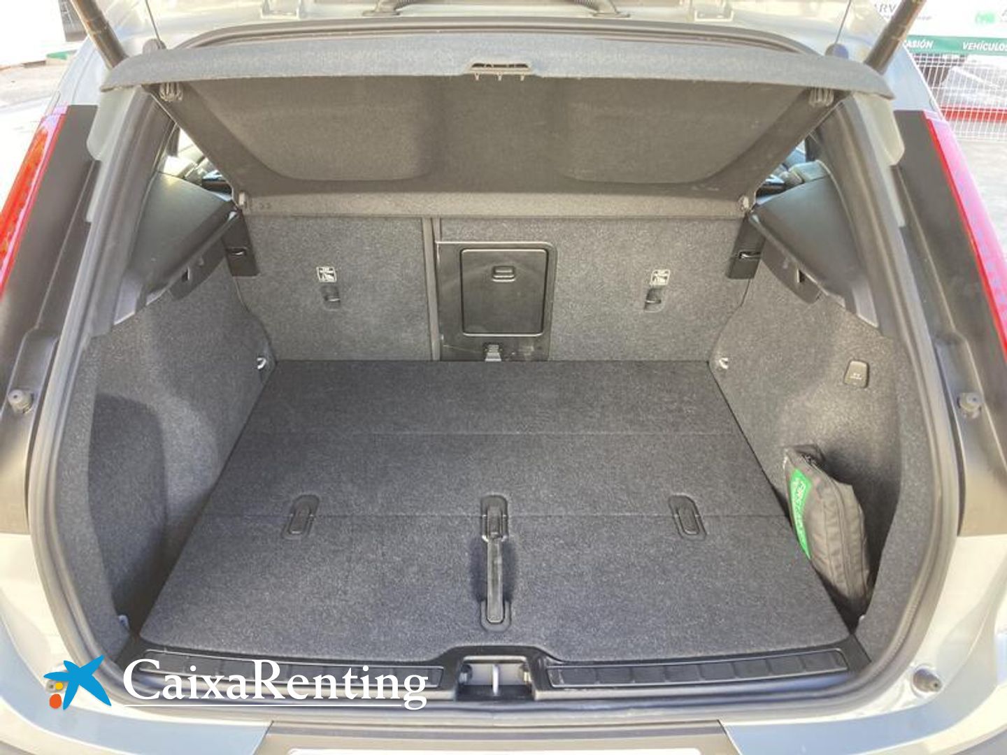 Volvo XC40 B3 G Core Auto 120 kW (163 CV)