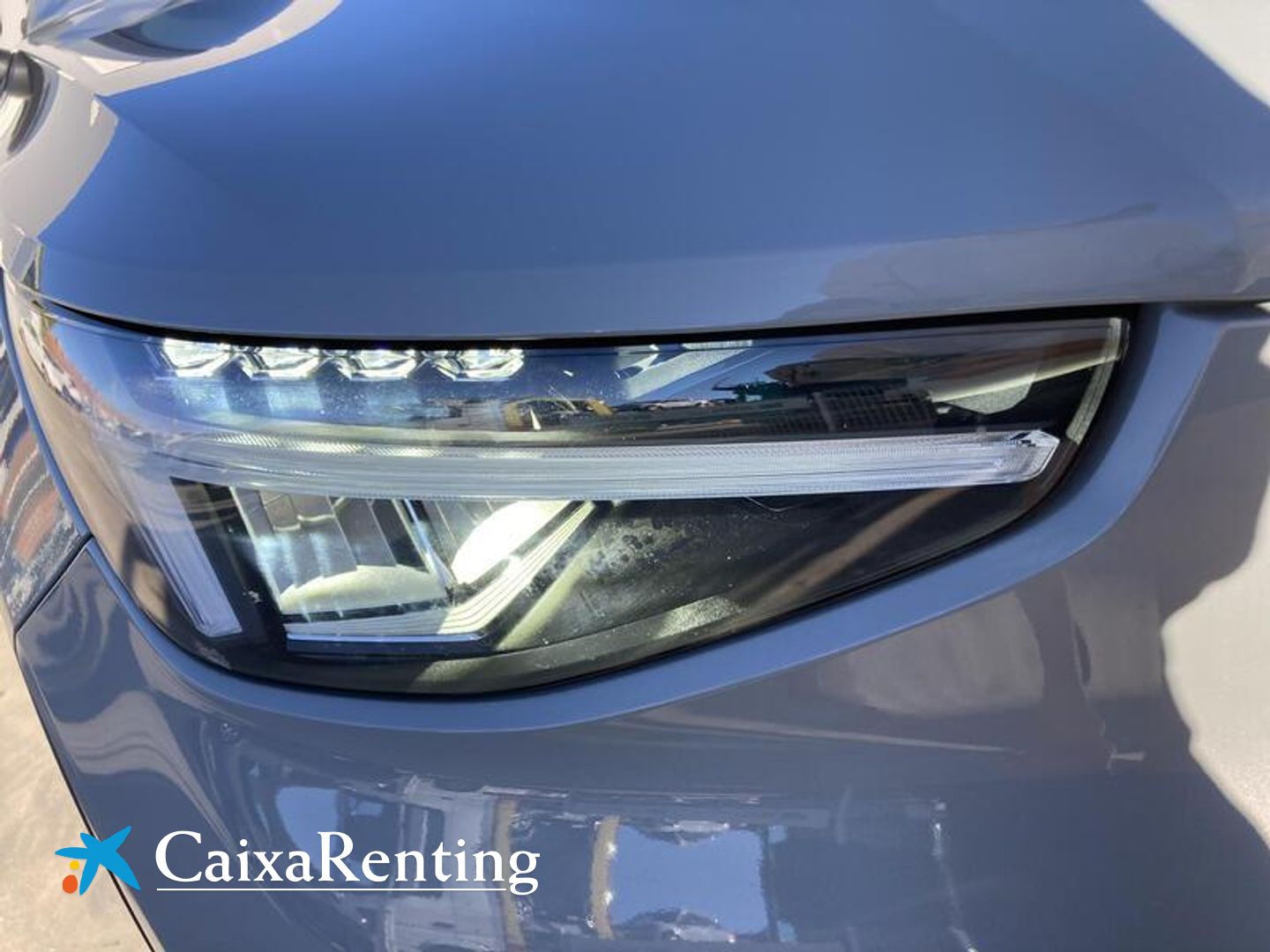Volvo XC40 B3 G Core Auto 120 kW (163 CV)