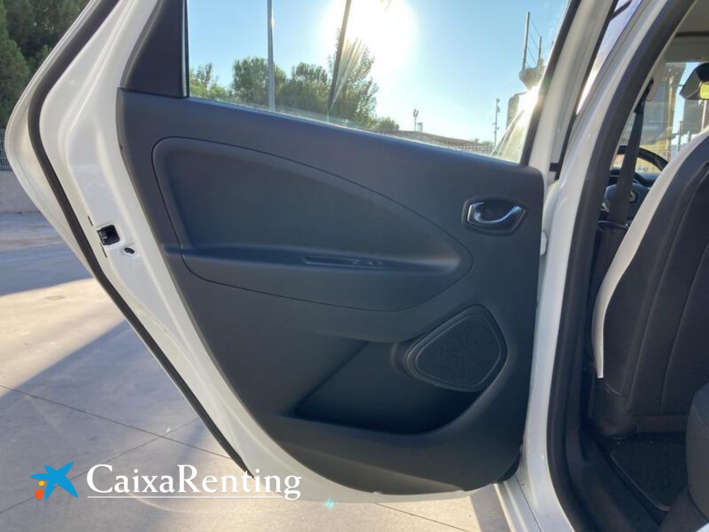 Renault Zoe Intens 100 kW R135 Batería 50kWh 99 kW (135 CV)
