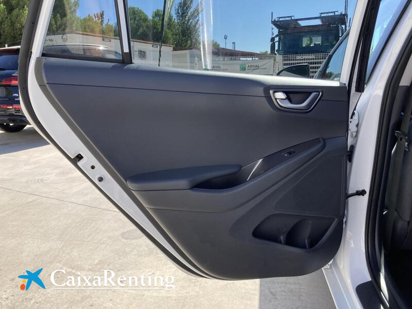 Hyundai Ioniq 1.6 GDI HEV Klass DCT 104 kW (141 CV)